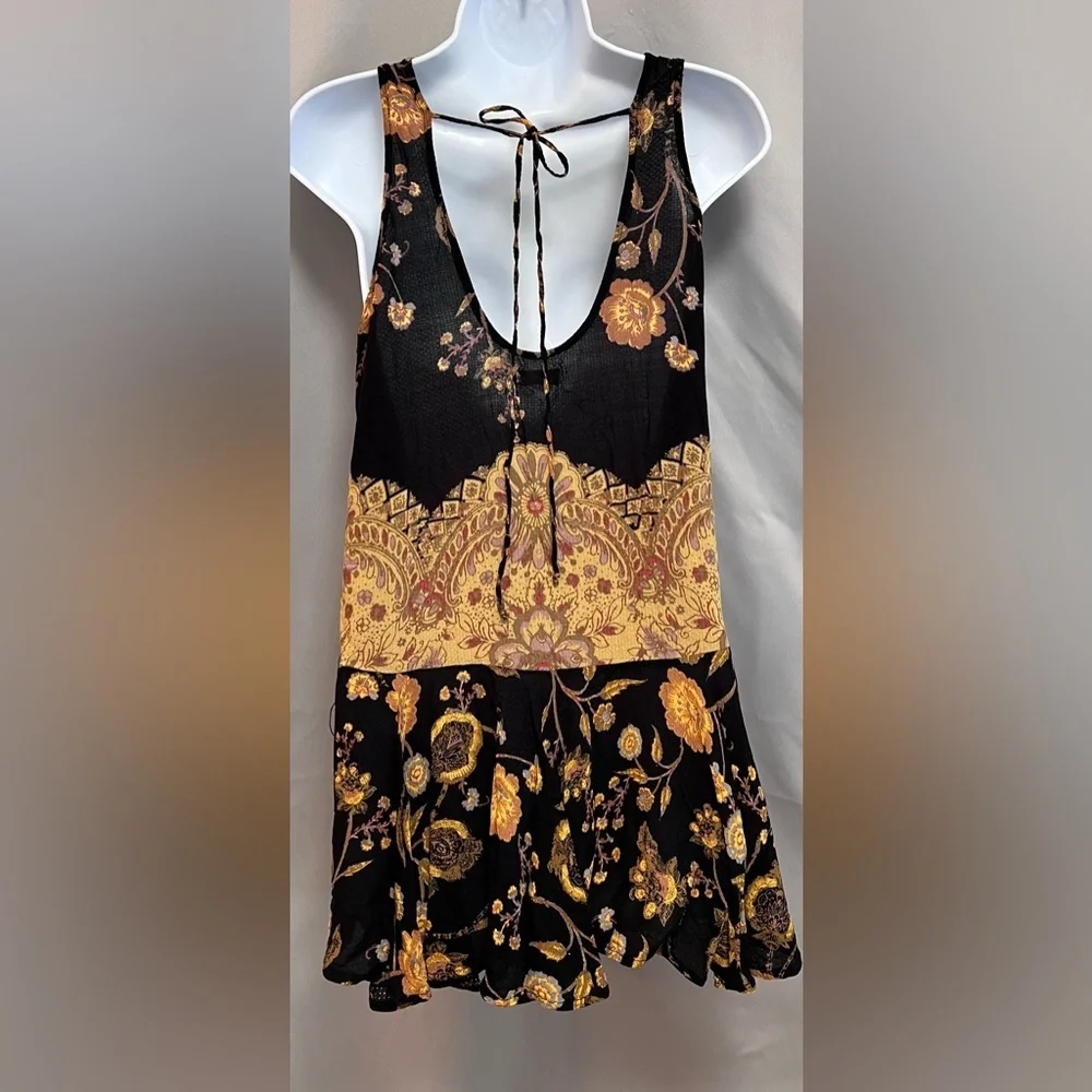 Free People Women‎ Dobby Dot Flouncy Hem Slip Dress Black Combo  Sz XS
